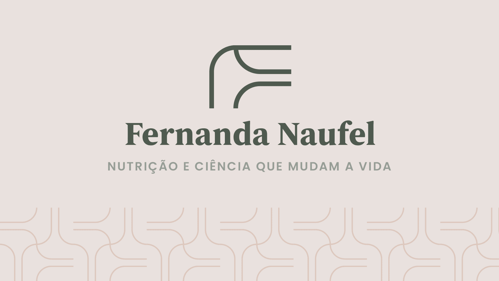 Variação do logotipo da marca Fernanda Naufel